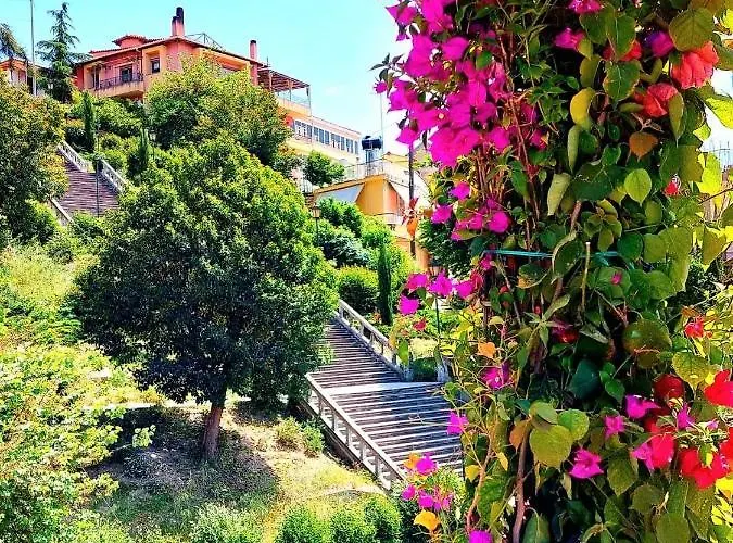 193 Urban Apartamento Patras